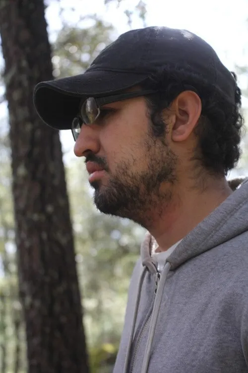 Adolfo Niebla — Musician, Writer & production Gaffer